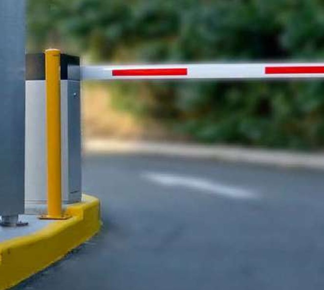Premium Automatic Boom Barriers - Heavy-Duty Steel Construction Traffic Control Boom Gates, Fast 1.5-6 Sec Open/Close Speed, Remote Control RFID Loop Detector Compatible, LED Lights & Safety Sensors for Parking Lots, Toll Booths, Factories, Residential Co